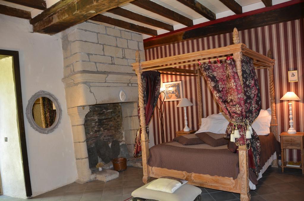 La Tour Du Lion Bed & Breakfast Рошфор-ан-Тер Екстериор снимка