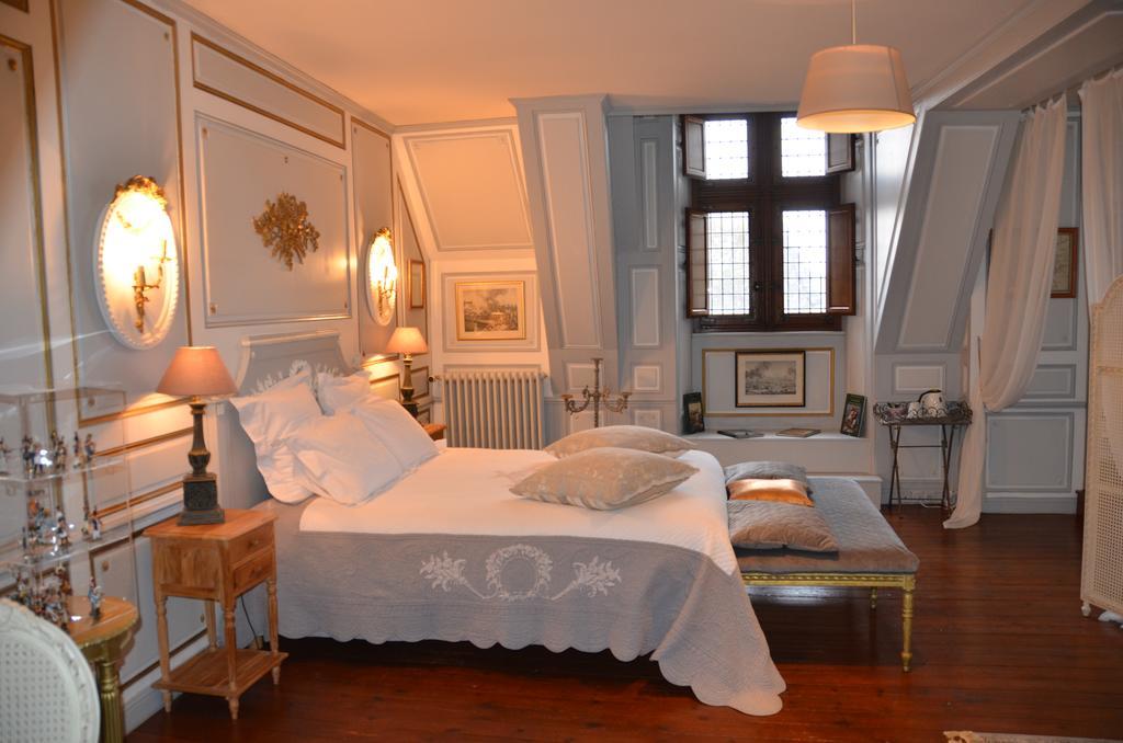 La Tour Du Lion Bed & Breakfast Рошфор-ан-Тер Екстериор снимка